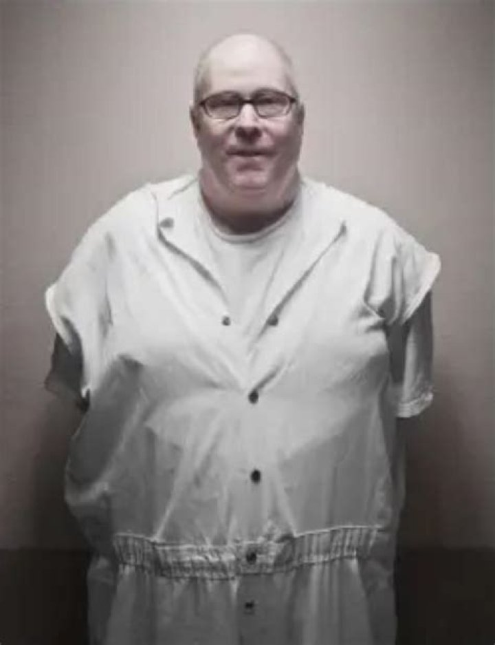 Unraveling the True Story of Steven Jay Russell: Master Con Artist and Escape Artist