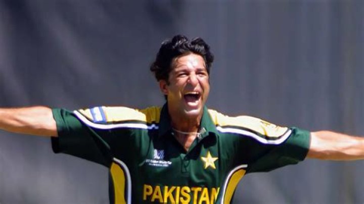 Wasim Akram Height in Feet: A Comprehensive Guide to the Iconic Cricketer